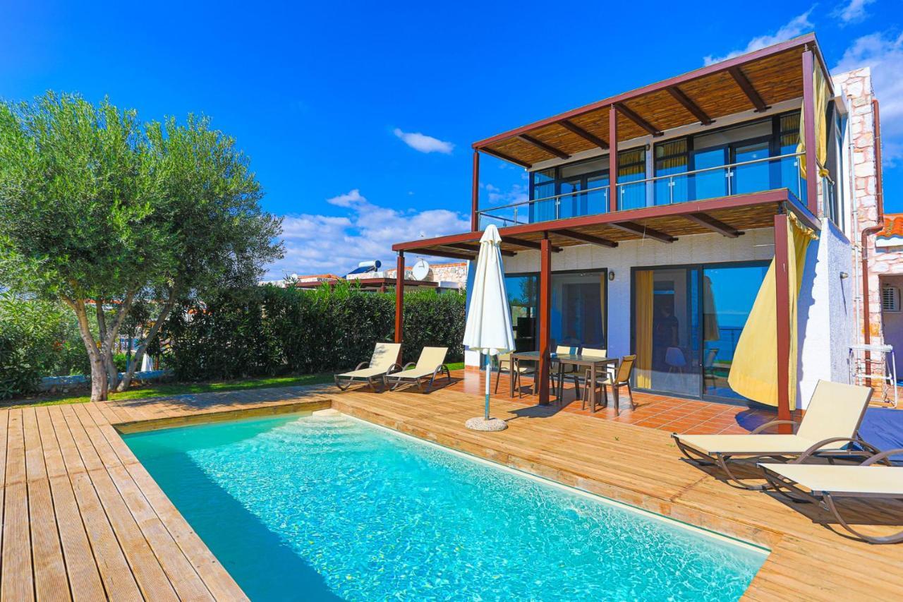 Kalma Villa Ena Nea Moudania Exterior foto